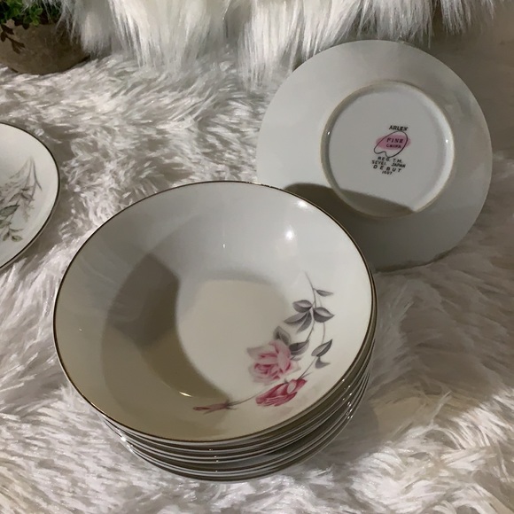 🌹Seyei Fine China 1607 Pattern 37 Pc Set pictured - Picture 5 of 7